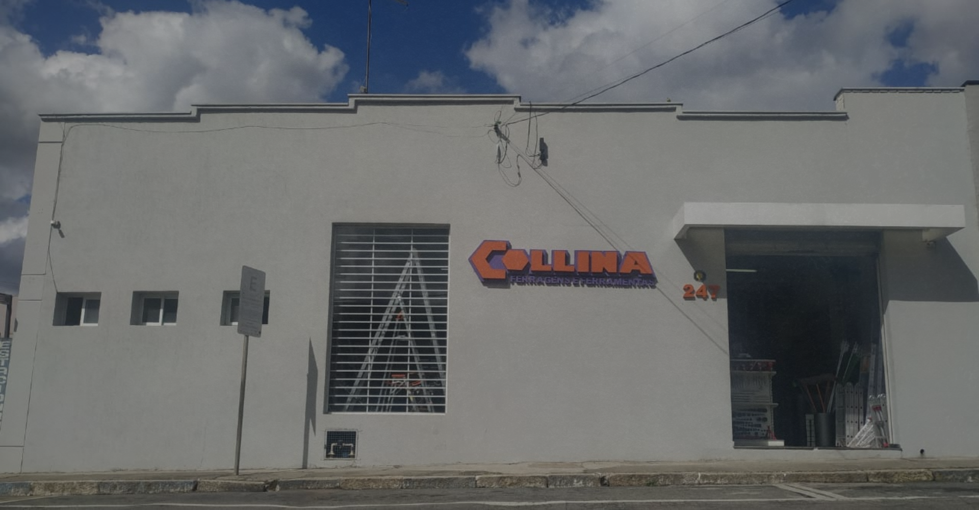 Collina Ferragens e Ferramentas<br>As melhores marcas de ferramentas e diversos itens para Itatiba e região.