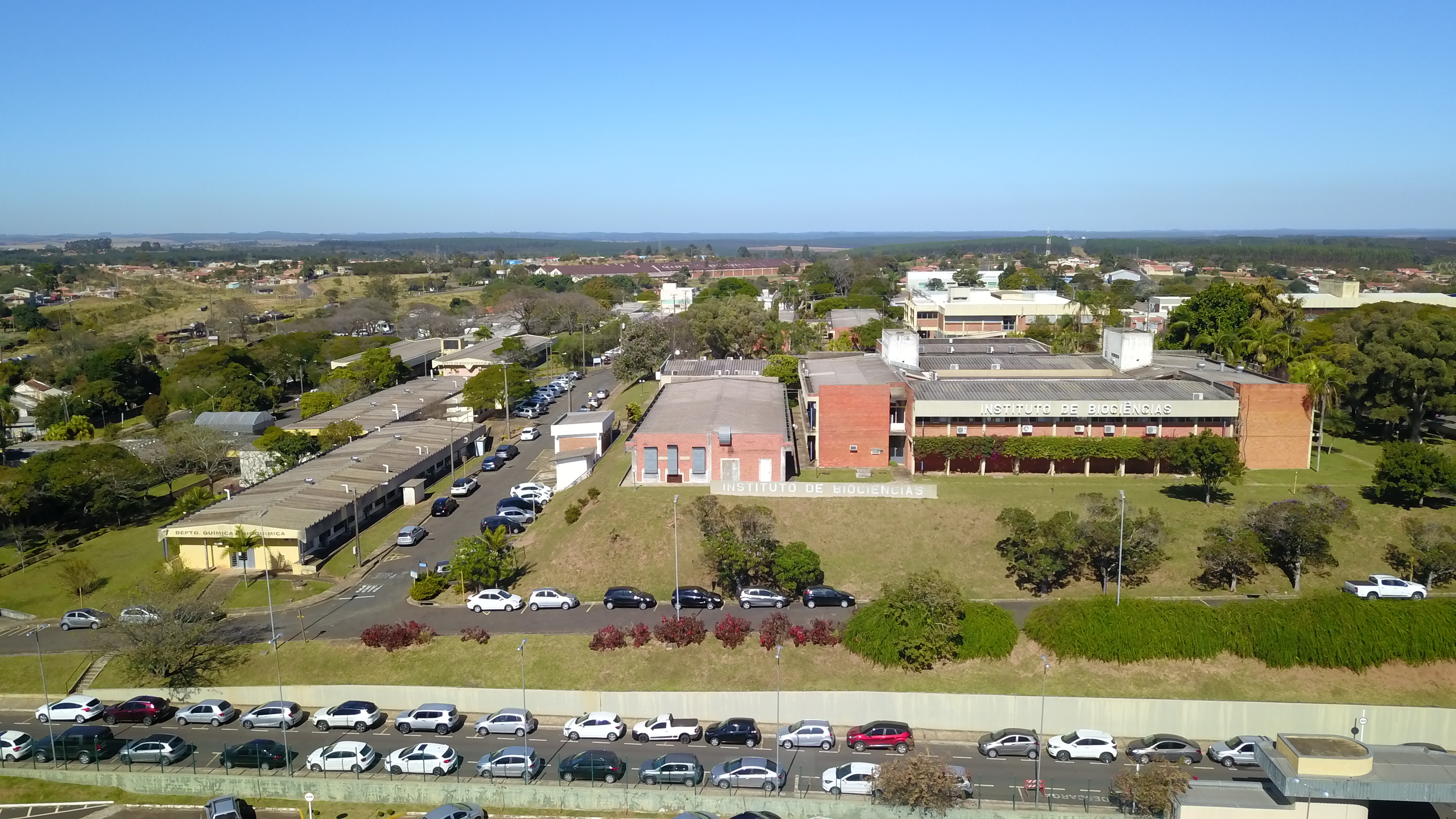 CAMPUS-UNESP-BOTUCATU---IMAGEM-ARQUIVO-IB--3- CAMPUS-UNESP-BOTUCATU---IMAGEM-ARQUIVO-IB--3-