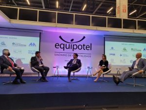 Conotel-2021-1o-painel-Acelerando-para-o-futuro-o-turismo-e-a-hotelaria-300x225 Conotel-2021-1o-painel-Acelerando-para-o-futuro-o-turismo-e-a-hotelaria-300x225