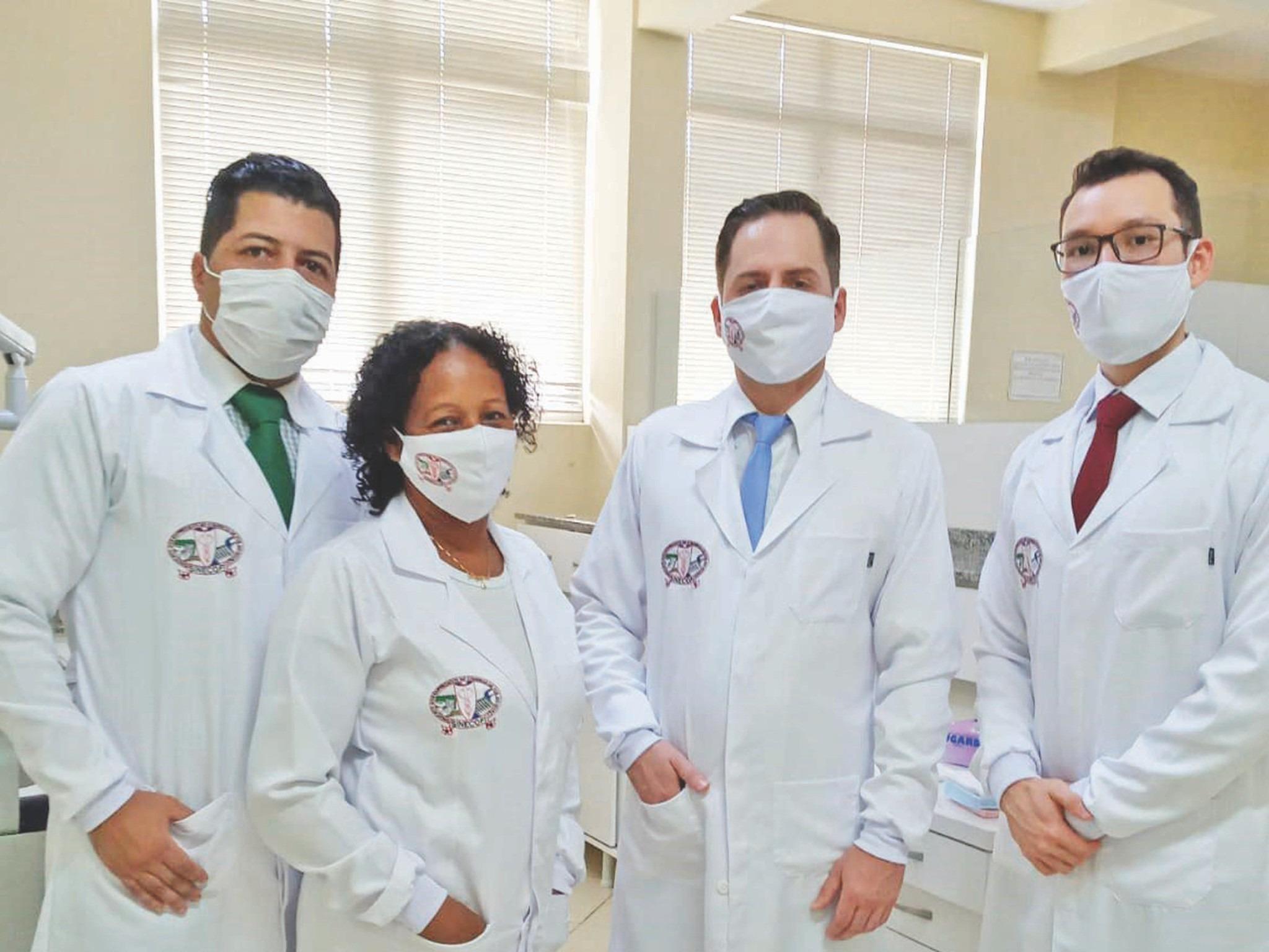 1607035392-5fc96a717e5e0_dentistas