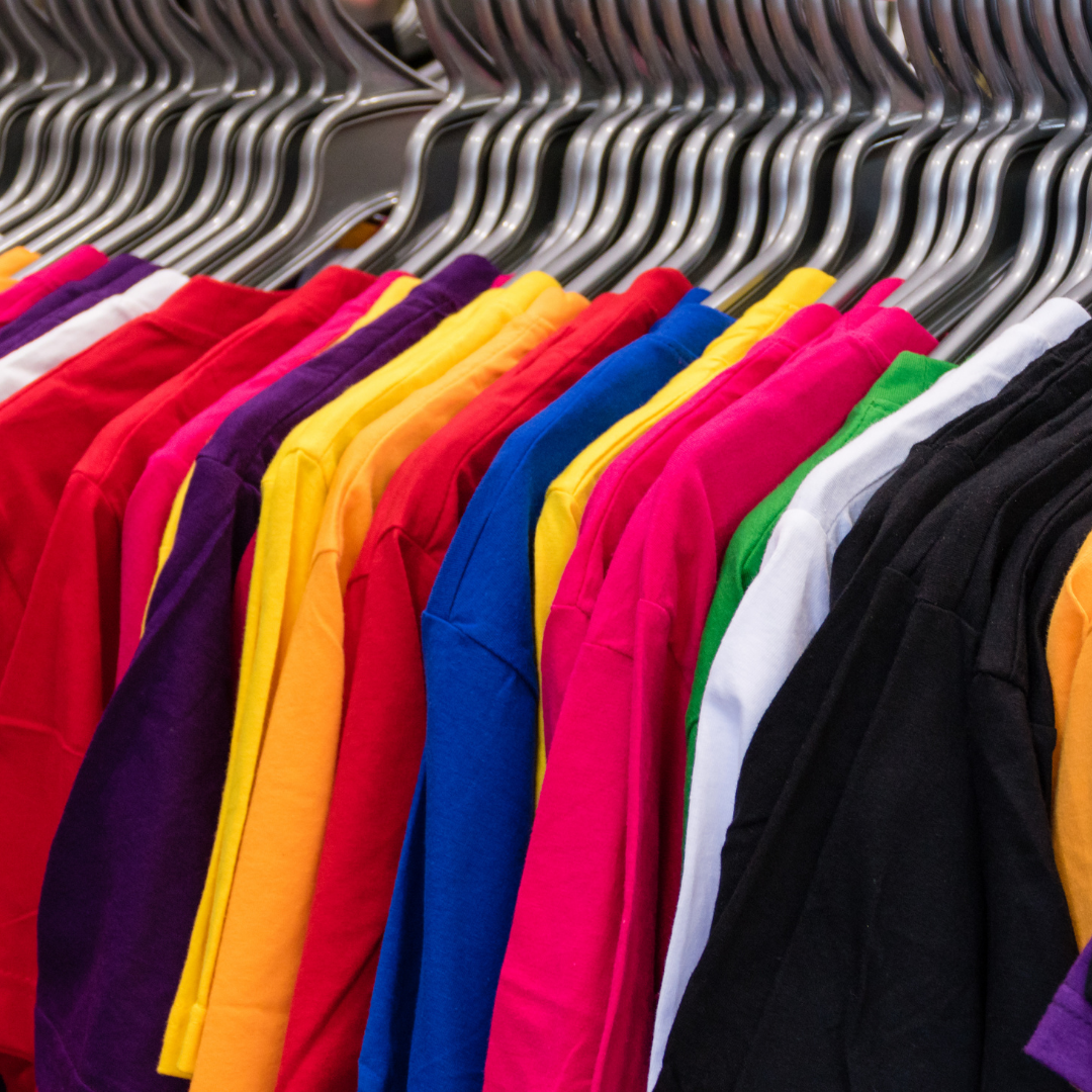 Ligue 064-3661-6639 ou WhatsApp (18)