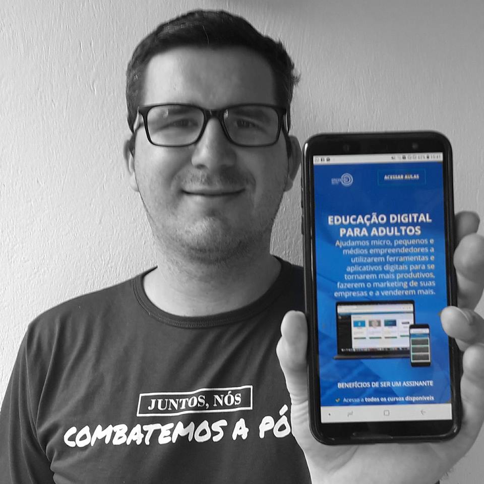 44942052_1754563071332388_8972334801881137152_n