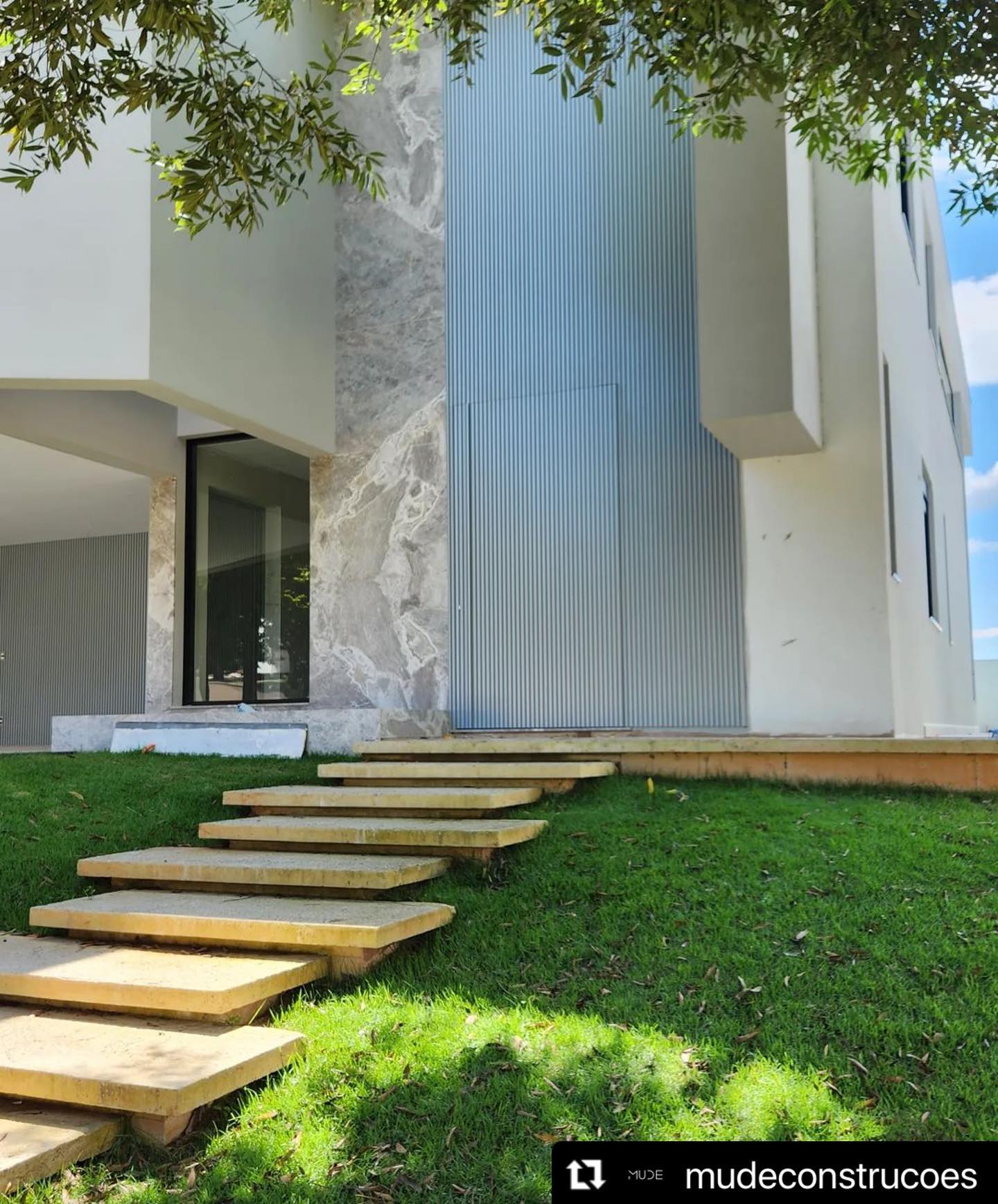 334422024_709190150908830_1409482143709129510_n