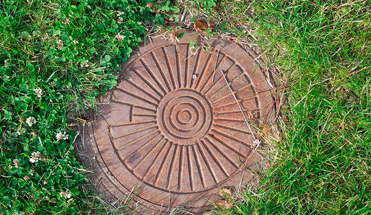 periodos-para-limpeza-de-fossa